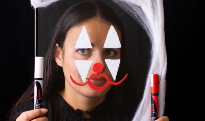 Tuto Halloween : créer un cadre filtre avec les Chalk Marker